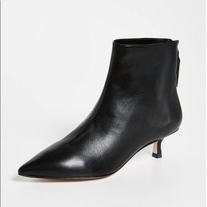 NWT in box. Stuart Weitzman Juniper 45mm booties